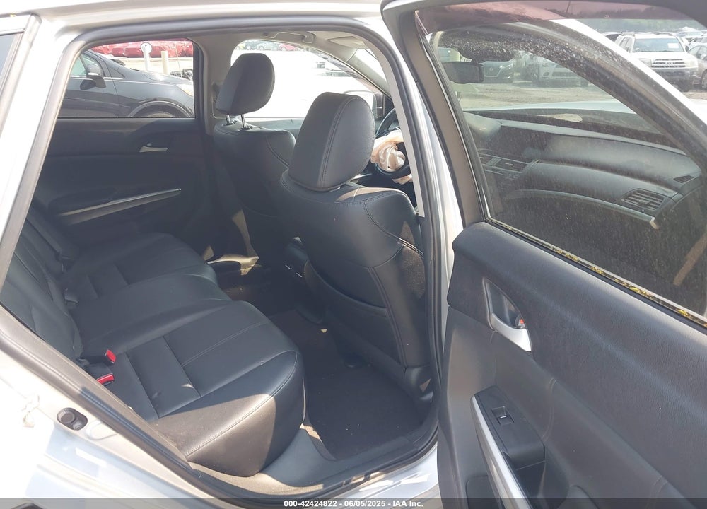 2015 HONDA CROSSTOUR EX-L V6 VIN: 5J6TF2H58FL002085