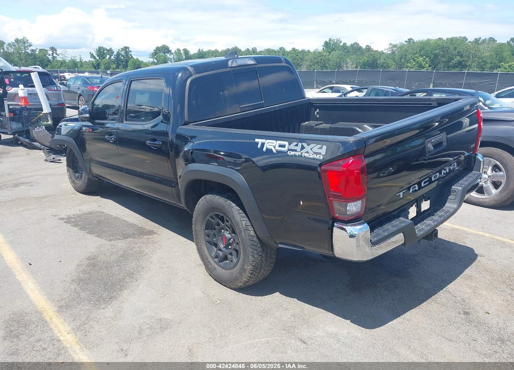 2018 TOYOTA TACOMA VIN: 5TFCZ5AN7JX158368