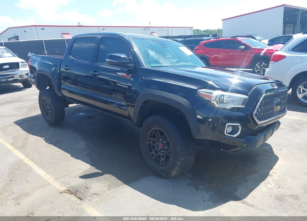 2018 TOYOTA TACOMA VIN: 5TFCZ5AN7JX158368