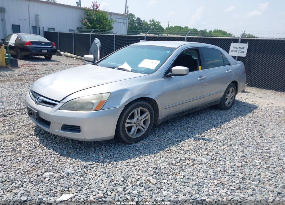 2007 HONDA ACCORD 2.4 LX VIN: 1HGCM56437A049997
