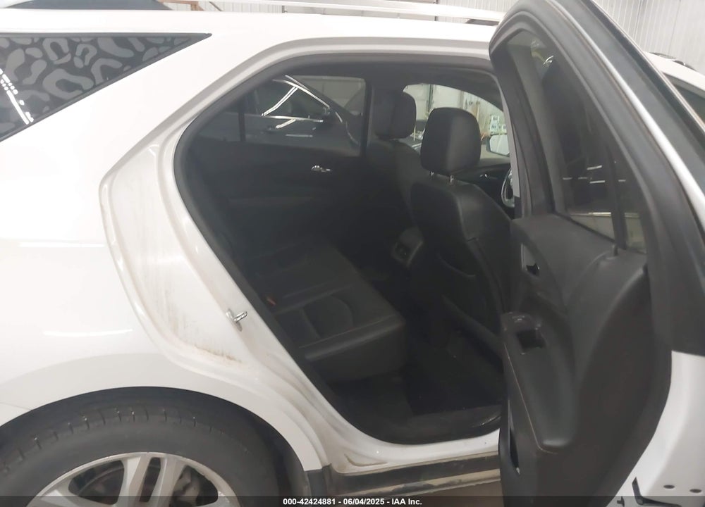 2018 CHEVROLET EQUINOX VIN: 2GNAXVEV4J6112270