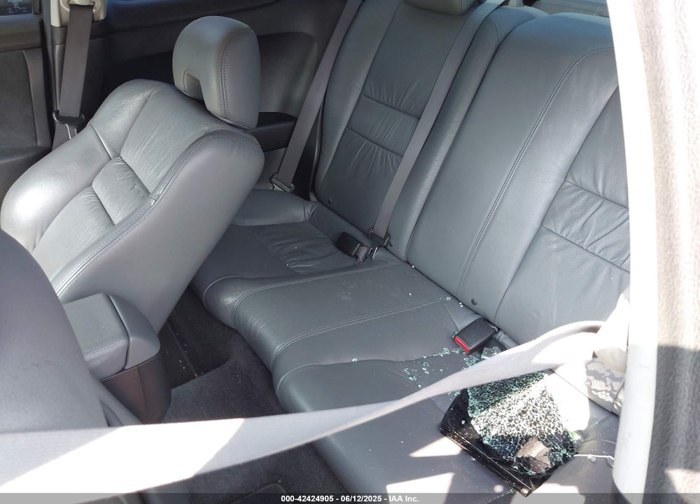 2003 HONDA ACCORD 3.0 LX VIN: 1HGCM82293A003428