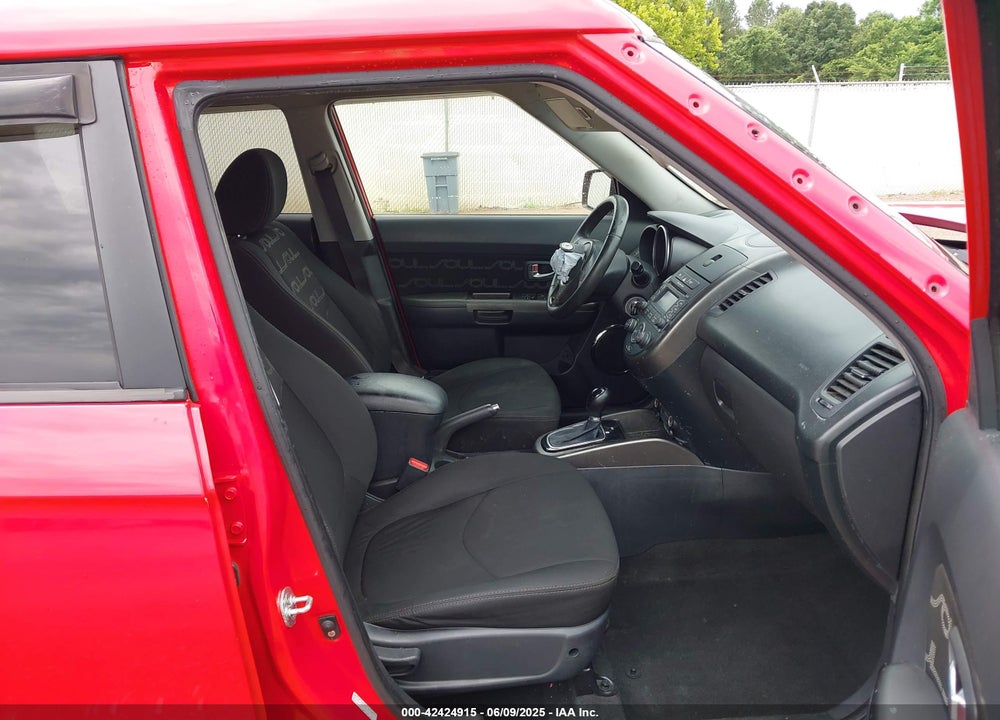 2012 KIA SOUL VIN: KNDJT2A67C7467020