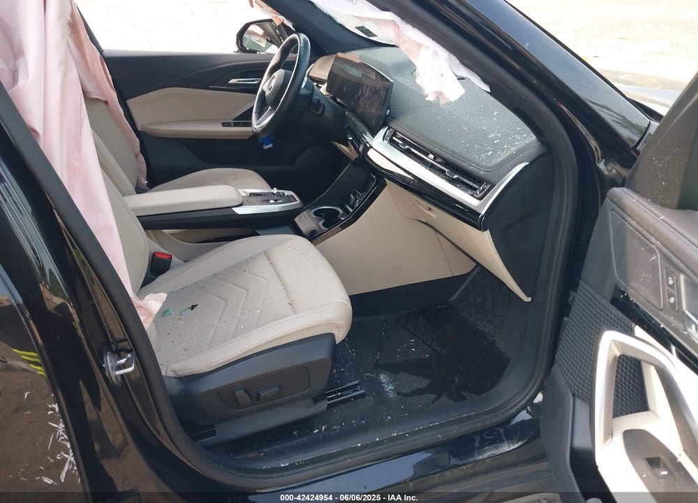 2024 BMW X1 VIN: WBX73EF09R5Y57804