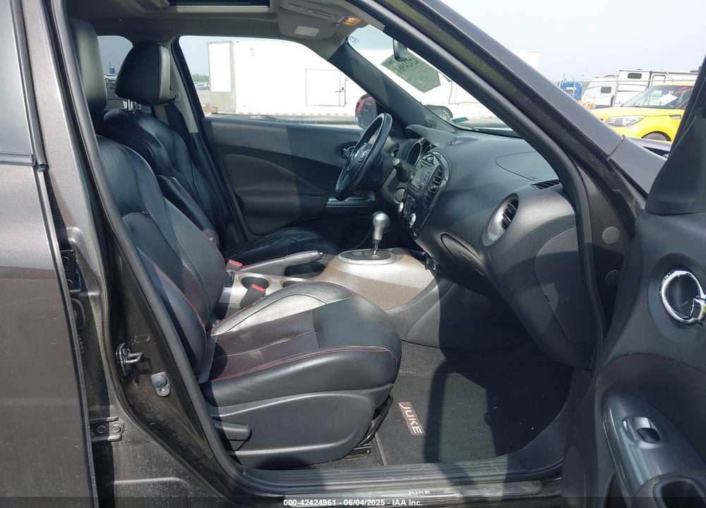2011 NISSAN JUKE SL VIN: JN8AF5MV7BT017910