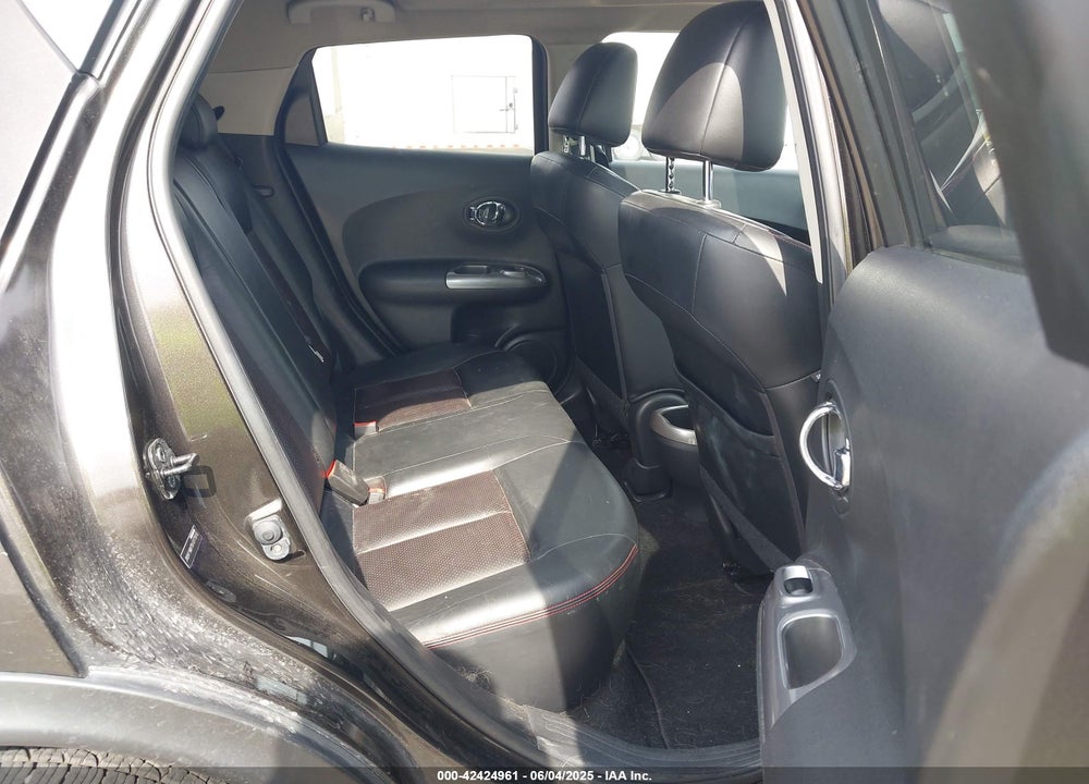 2011 NISSAN JUKE SL VIN: JN8AF5MV7BT017910