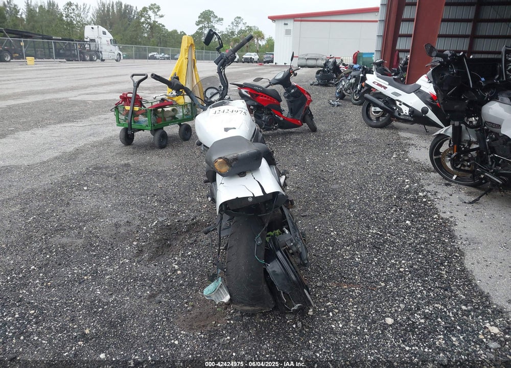 2018 KAWASAKI EN650 C VIN: JKAENEC18JDA01218