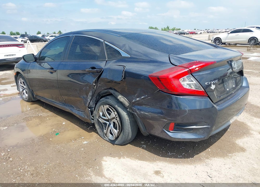 2017 HONDA CIVIC LX VIN: 19XFC2F58HE014702