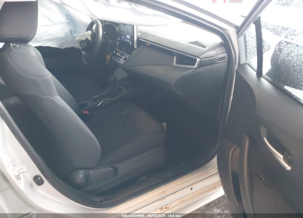 2021 TOYOTA COROLLA LE VIN: 5YFEPMAE7MP168989