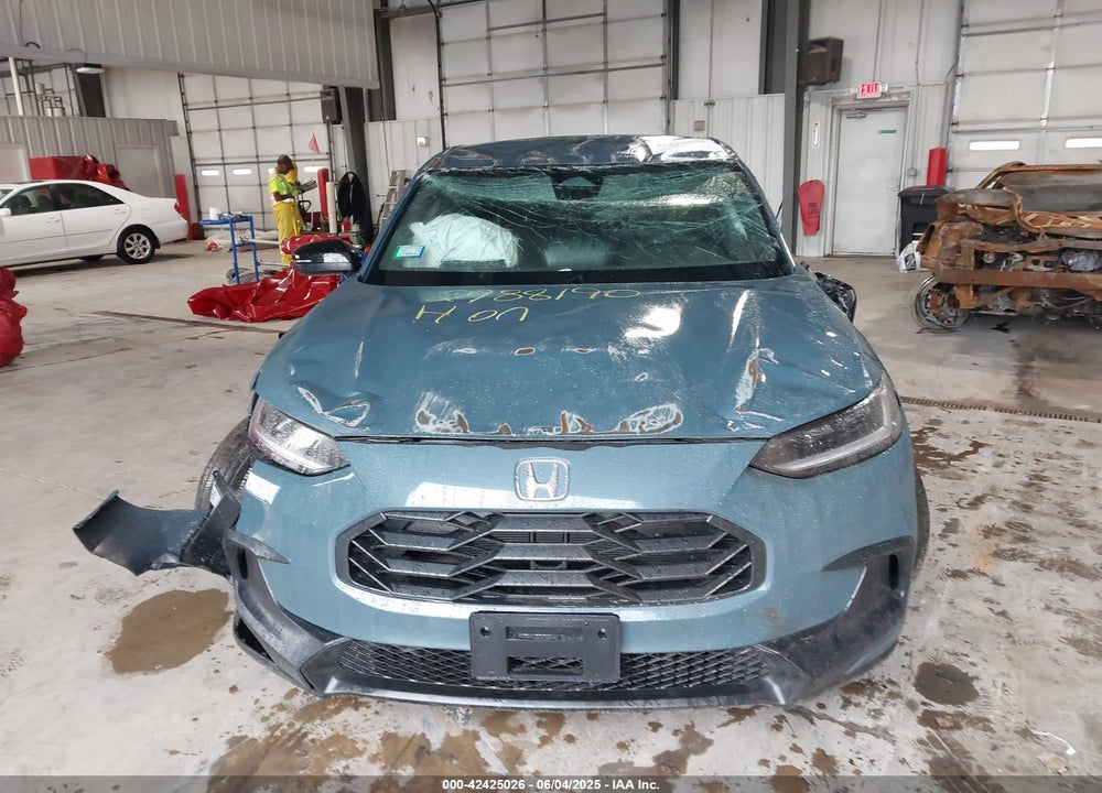 2025 HONDA HR-V VIN: 3CZRZ1H58SM734771