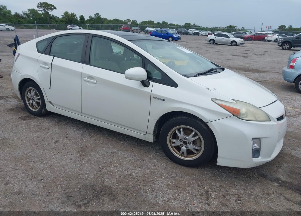 2011 TOYOTA PRIUS THREE VIN: JTDKN3DU5B5249781