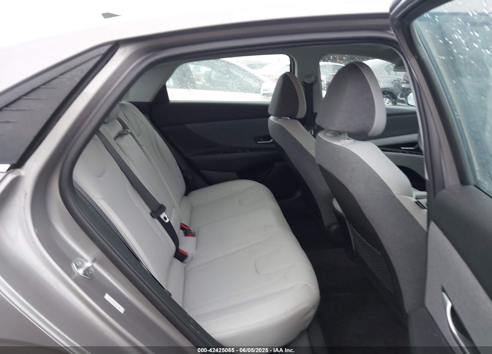 2021 HYUNDAI ELANTRA VIN: KMHLP4AGXMU116988