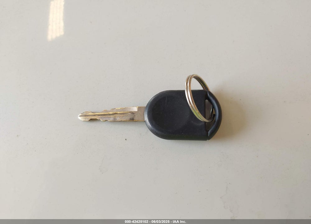 2011 FORD FOCUS S VIN: 1FAHP3EN1BW117158