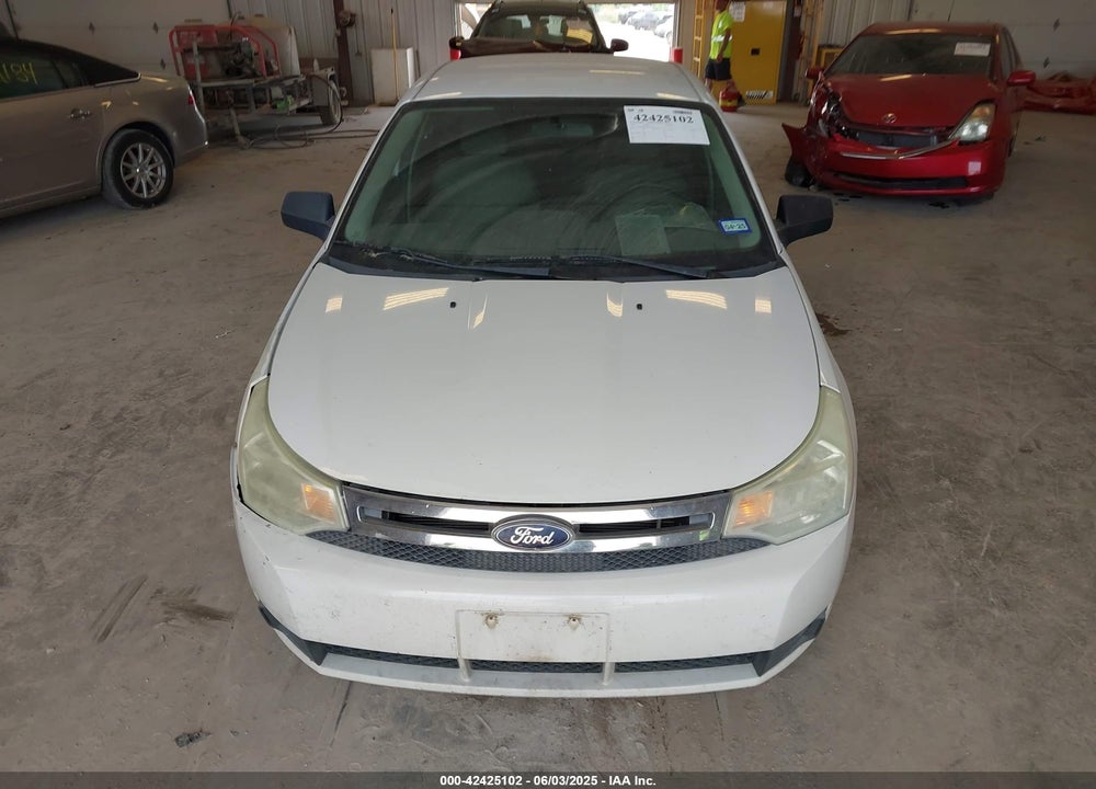 2011 FORD FOCUS S VIN: 1FAHP3EN1BW117158