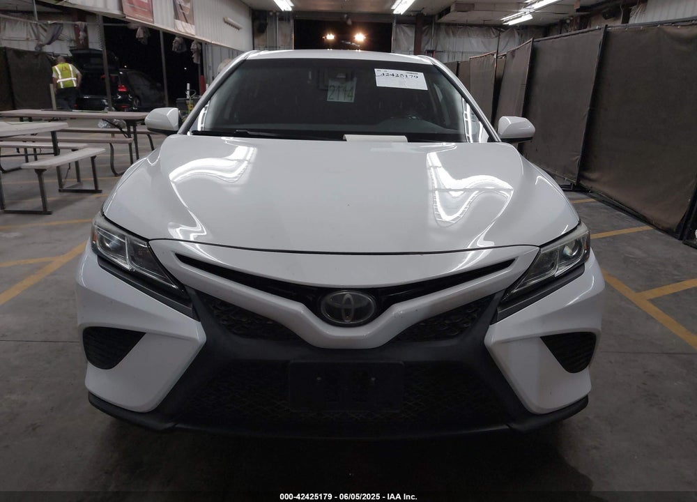 2019 TOYOTA CAMRY SE VIN: 4T1B11HK7KU736457