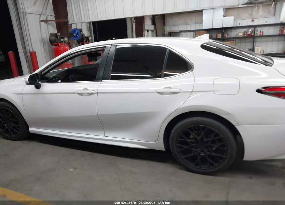 2019 TOYOTA CAMRY SE VIN: 4T1B11HK7KU736457