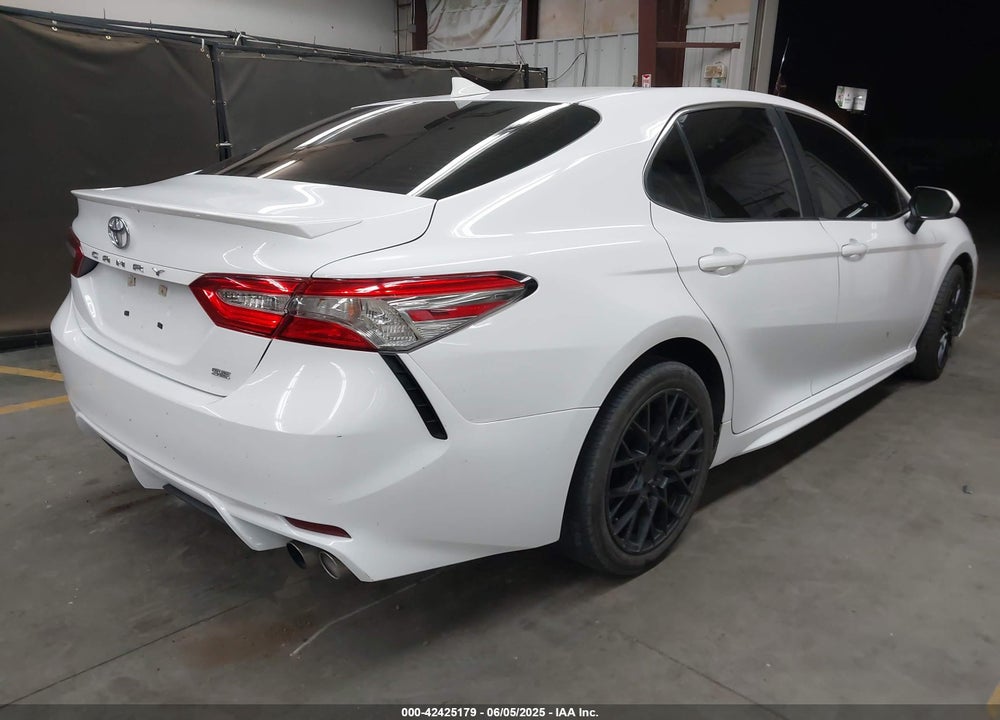 2019 TOYOTA CAMRY SE VIN: 4T1B11HK7KU736457