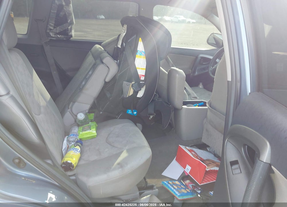 2012 TOYOTA RAV4 VIN: 2T3BF4DVXCW197389