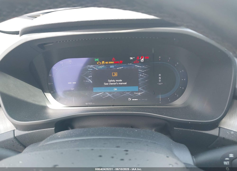 2024 VOLVO XC40 B5 PLUS BRIGHT THEME VIN: YV4L12UE0R2249649