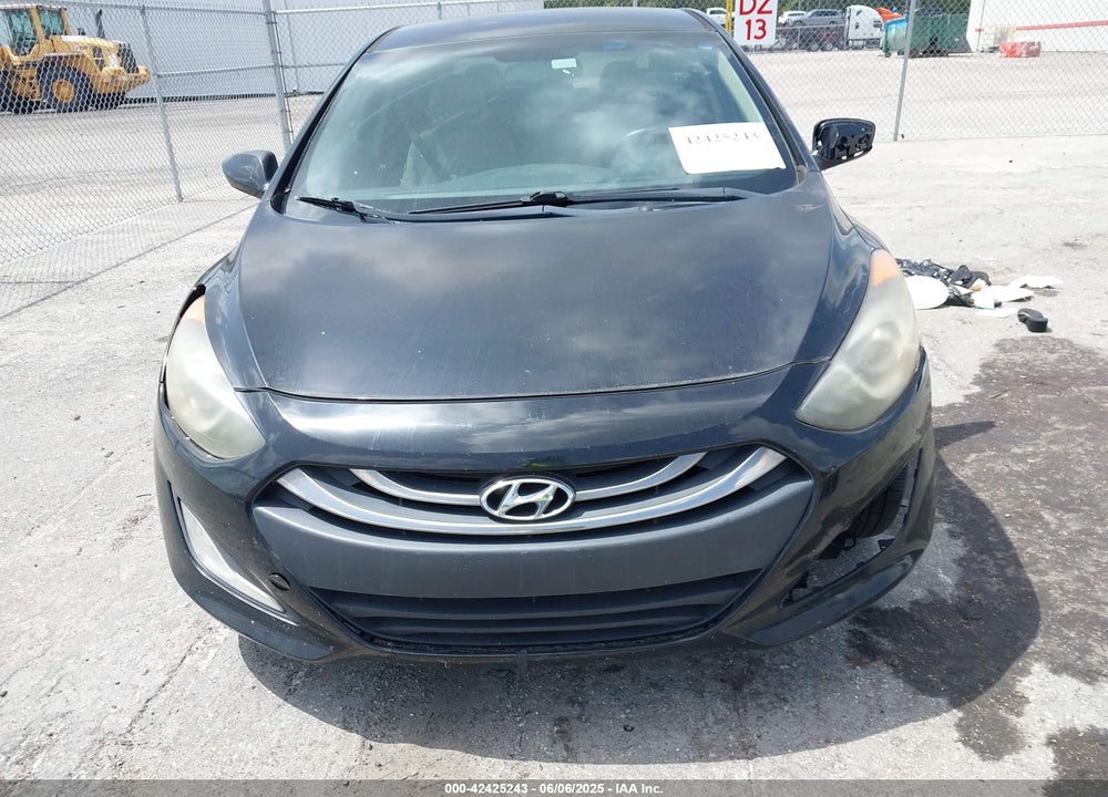 2013 HYUNDAI ELANTRA GT VIN: KMHD35LE8DU104632