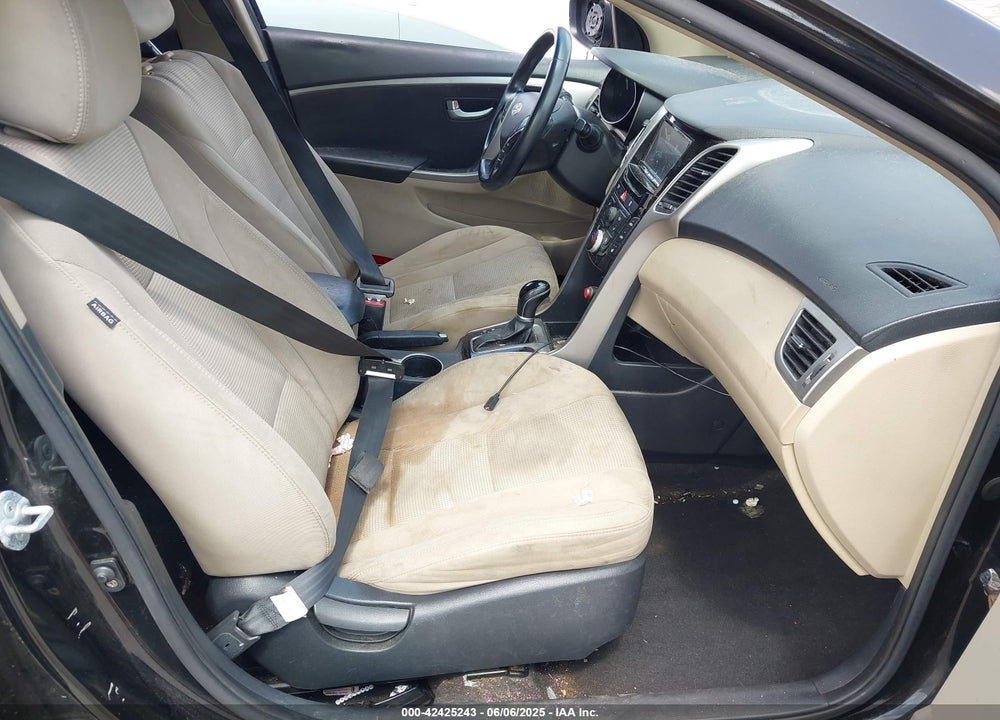 2013 HYUNDAI ELANTRA GT VIN: KMHD35LE8DU104632