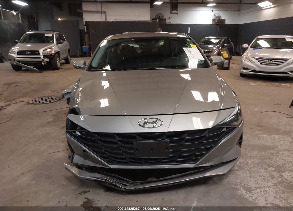 2021 HYUNDAI ELANTRA VIN: KMHLM4AG5MU066090