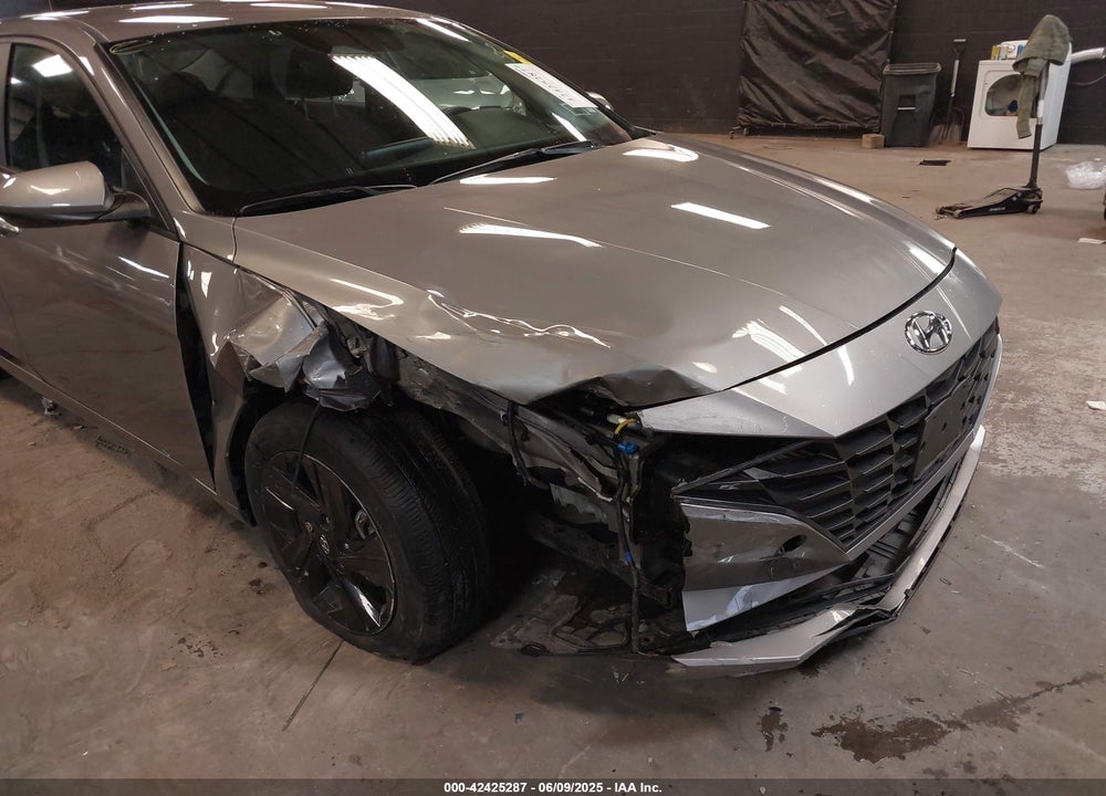 2021 HYUNDAI ELANTRA VIN: KMHLM4AG5MU066090