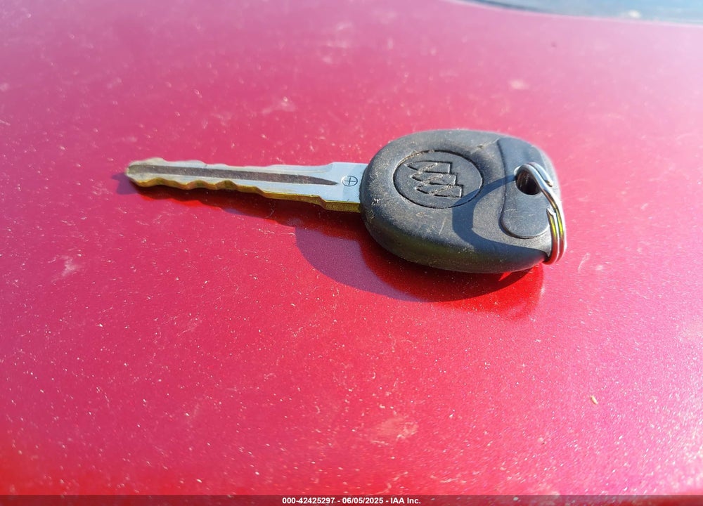 2011 BUICK LUCERNE VIN: 1G4HC5EM9BU150120