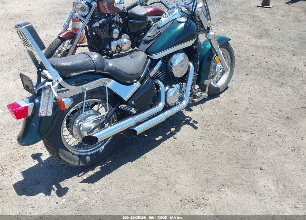 1998 KAWASAKI VN800 VIN: JKBVNCB19WB501728
