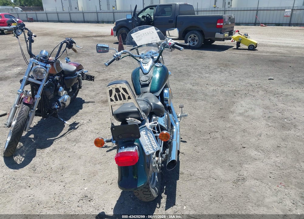 1998 KAWASAKI VN800 VIN: JKBVNCB19WB501728
