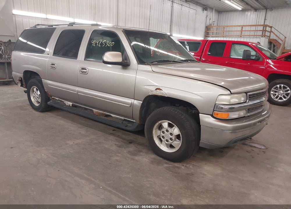 2001 CHEVROLET SUBURBAN 1500 LT VIN: 3GNFK16T51G179930
