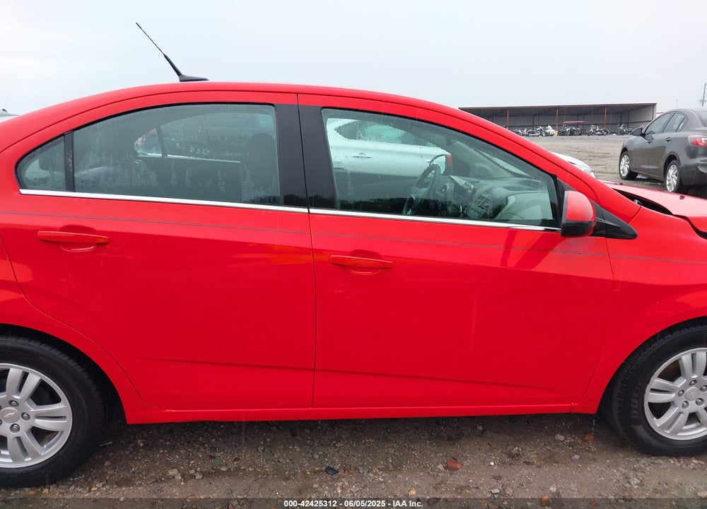 2014 CHEVROLET SONIC VIN: 1G1JC5SH2E4182174