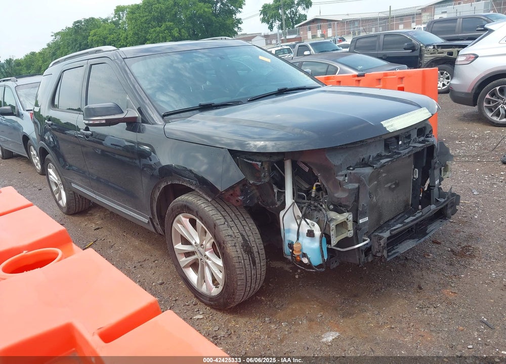 2018 FORD EXPLORER XLT VIN: 1FM5K7D83JGC39166