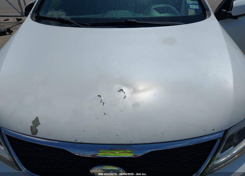 2014 KIA SORENTO VIN: 5XYKT4A78EG518877