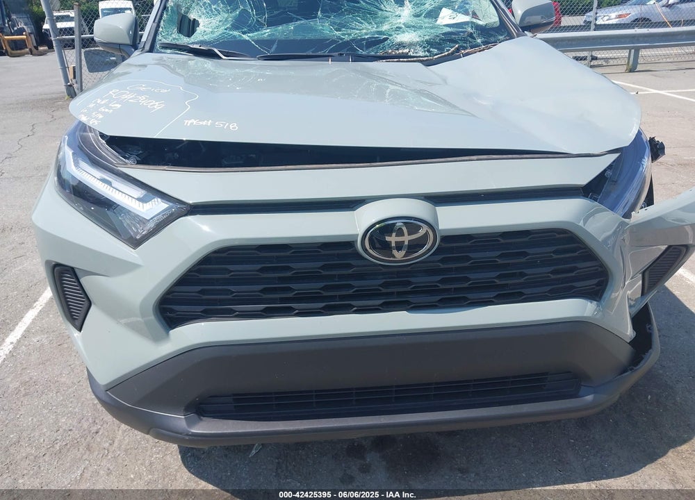 2023 TOYOTA RAV4 XLE VIN: 2T3W1RFV0PW292835