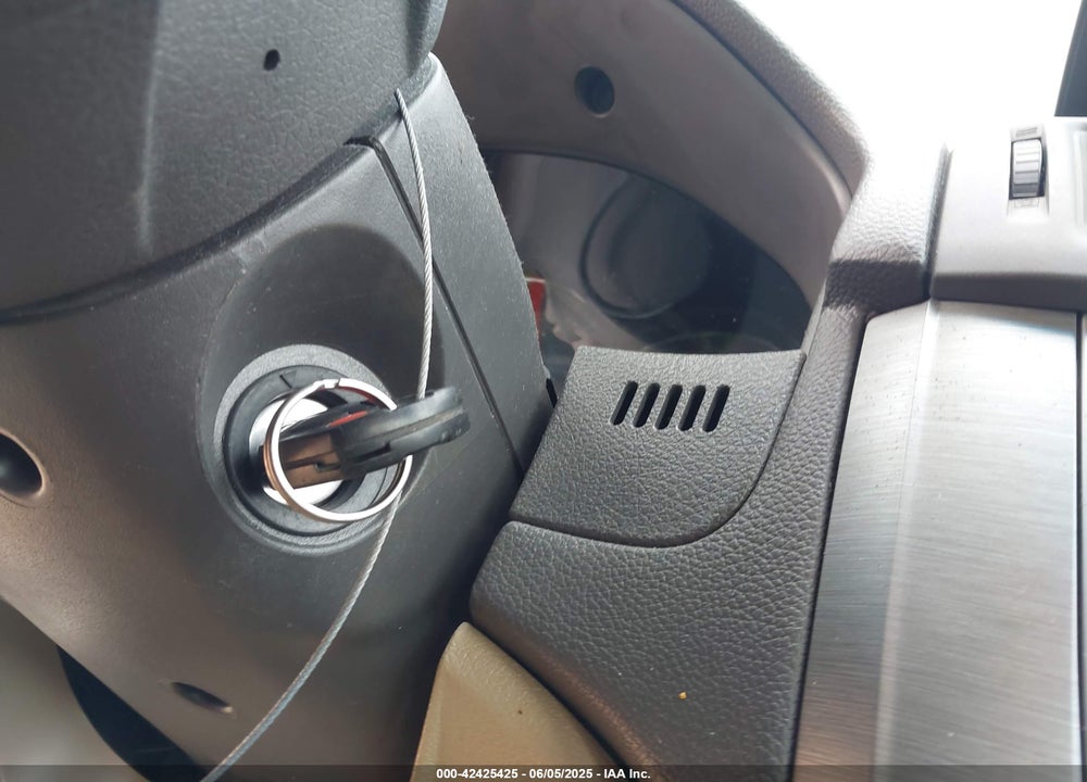 2011 FORD FUSION SE VIN: 3FAHP0HAXBR240760