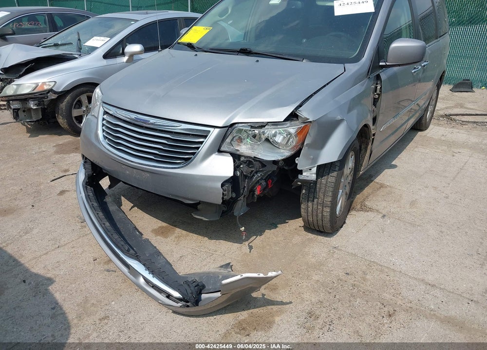 2016 CHRYSLER TOWN & COUNTRY TOURING VIN: 2C4RC1BG4GR142415
