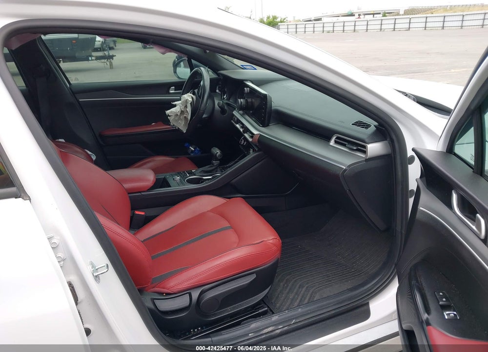 2022 KIA K5 VIN: 5XXG64J26NG162175