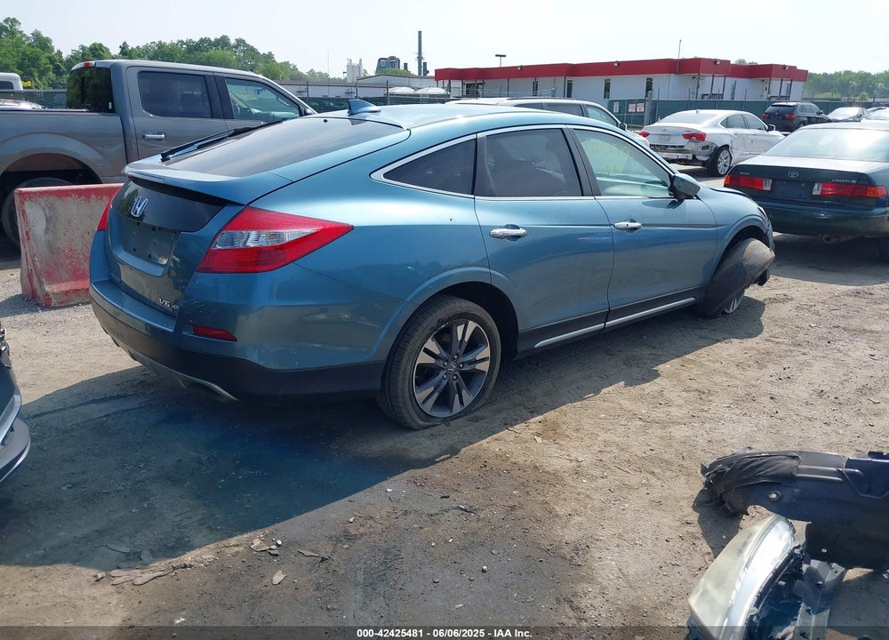 2014 HONDA CROSSTOUR VIN: 5J6TF2H54EL001692