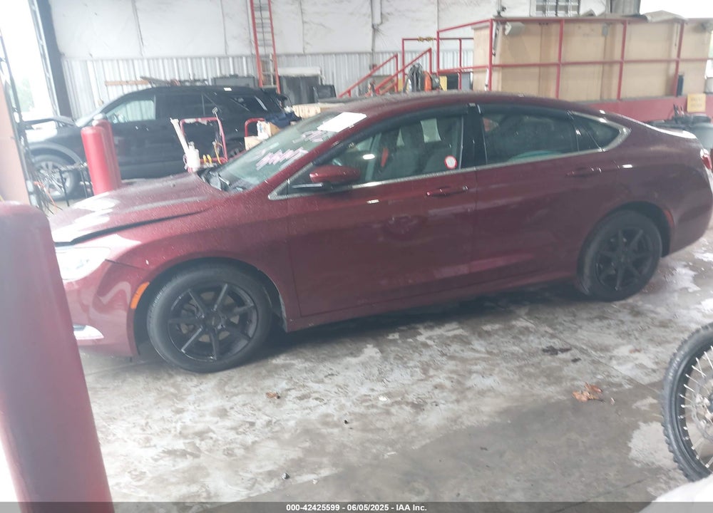 2015 CHRYSLER 200 VIN: 1C3CCCAB7FN595712