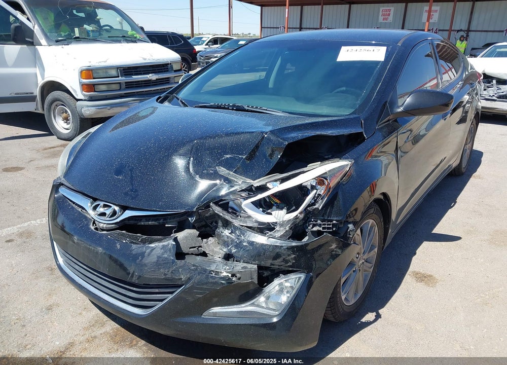2016 HYUNDAI ELANTRA VIN: KMHDH4AE6GU636626