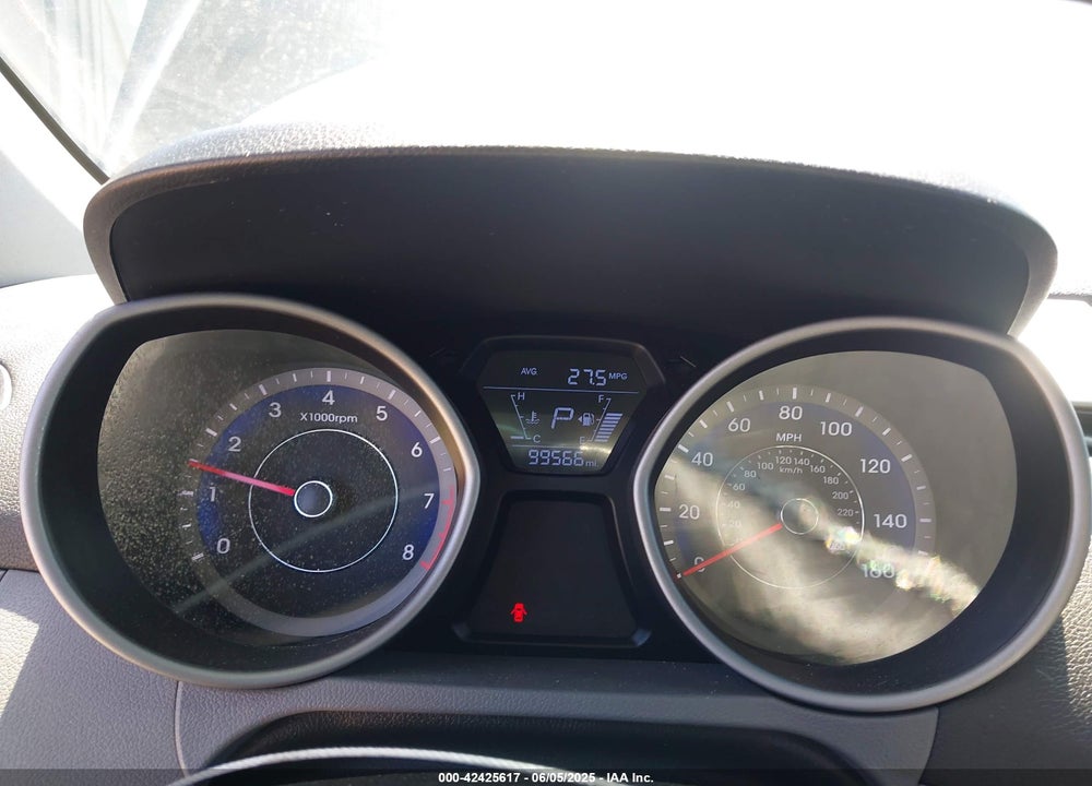 2016 HYUNDAI ELANTRA VIN: KMHDH4AE6GU636626