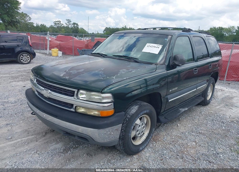2002 CHEVROLET TAHOE VIN: 1GNEC13Z02R155893