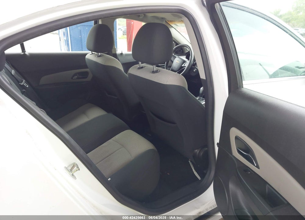 2011 CHEVROLET CRUZE VIN: 1G1PC5SH6B7272772