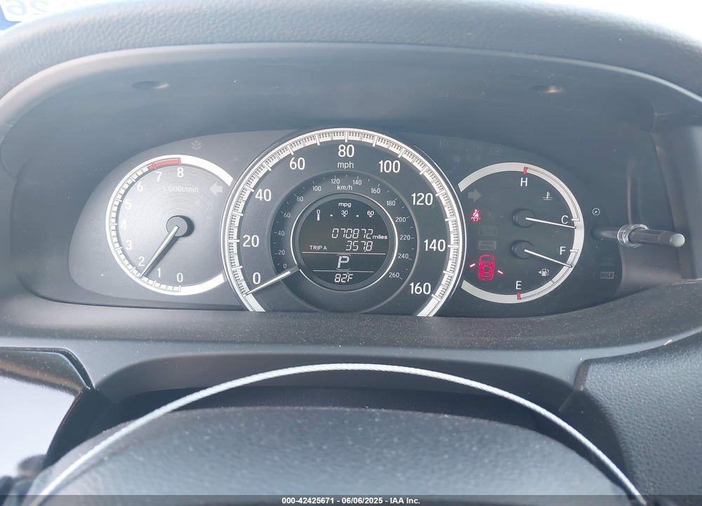 2016 HONDA ACCORD VIN: 1HGCR2F37GA165355
