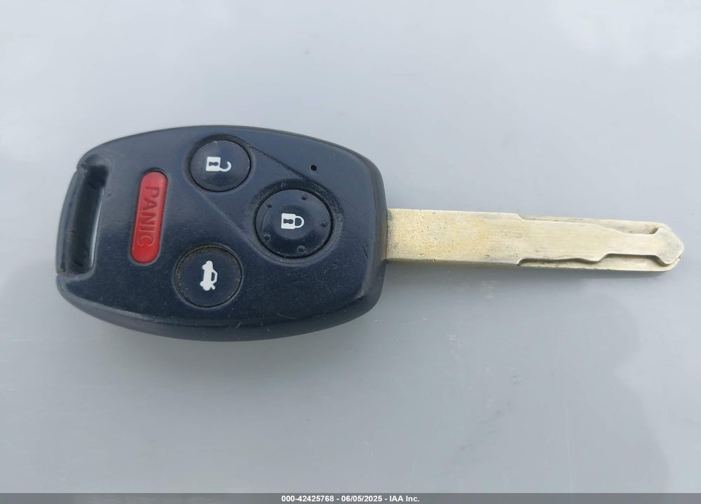 2008 HONDA CIVIC VIN: 2HGFA16938H338150