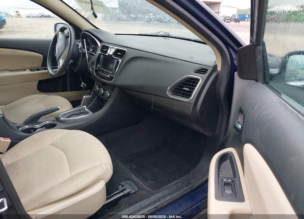 2014 CHRYSLER 200 TOURING VIN: 1C3CCBBB3EN179048