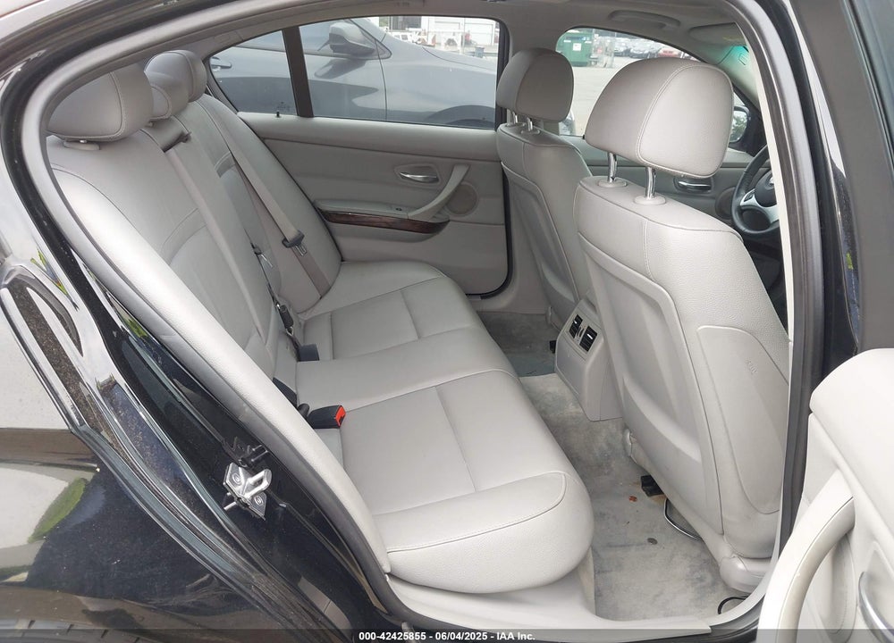 2011 BMW 335I VIN: WBAPM5C55BE576242