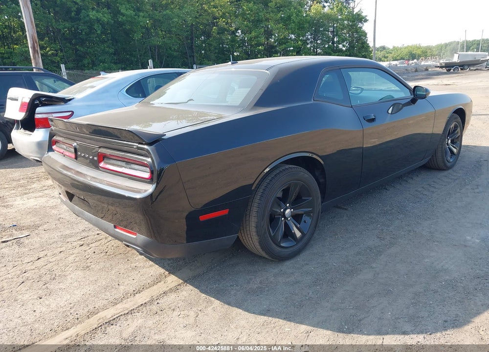 2018 DODGE CHALLENGER VIN: 2C3CDZAG8JH276686