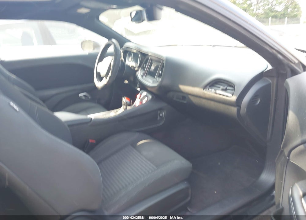 2018 DODGE CHALLENGER VIN: 2C3CDZAG8JH276686